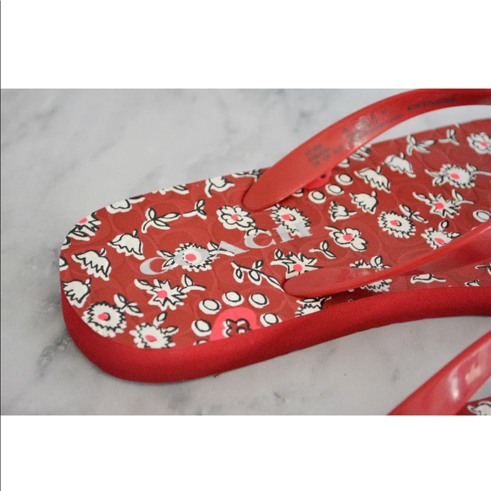 Coach Abbigail Floral Rubber Flip Flops Sandals - Picture 5 of 8